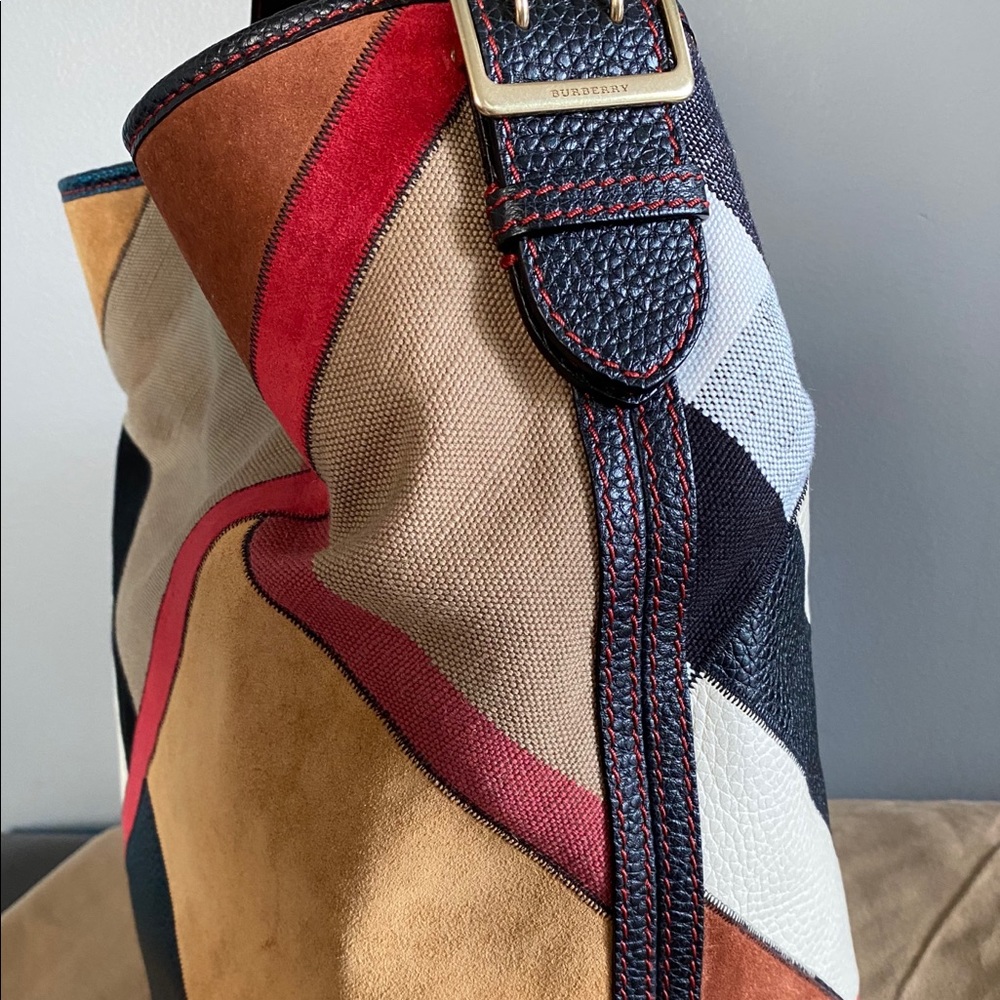 Burberry Medium Ashby Patchwork Tote Bag - Picture 3 of 15